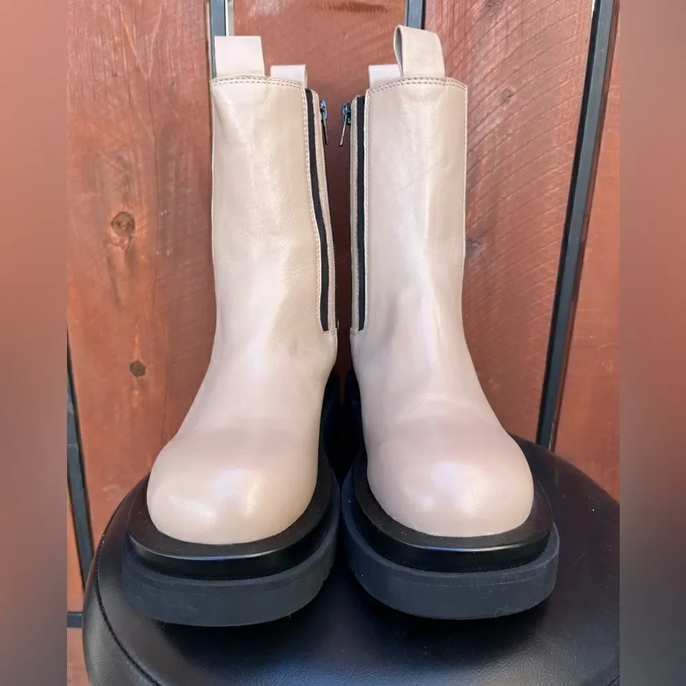 Jeffrey Campbell Tanked Platform Brown Leather Chelsea zip boots size 8 NEW